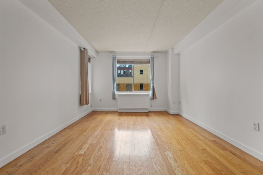 wide photo