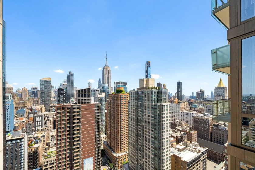 wide photo