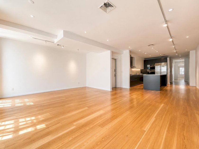 wide photo
