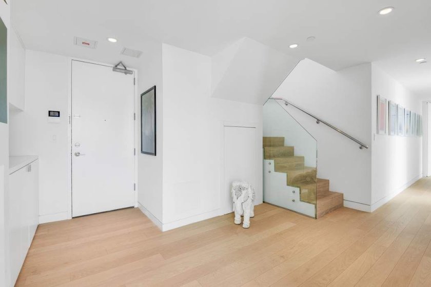 wide photo