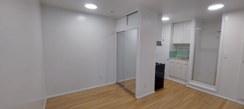 wide photo