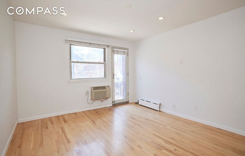 wide photo