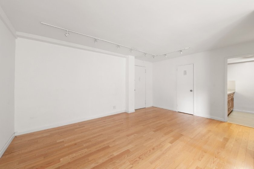 wide photo