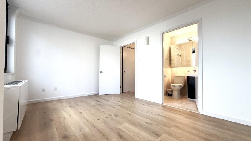 wide photo
