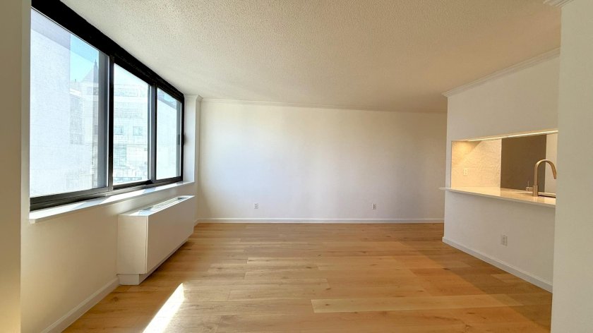 wide photo