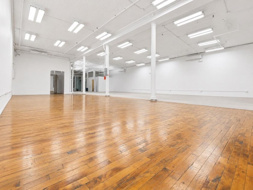 wide photo