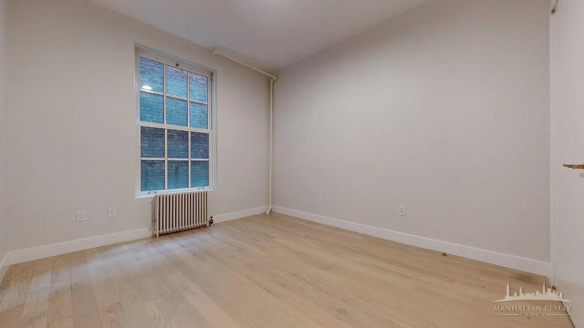 wide photo