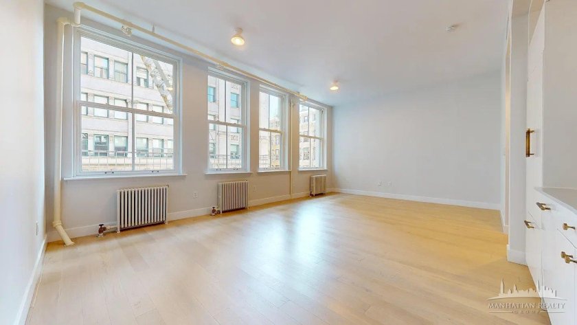 wide photo