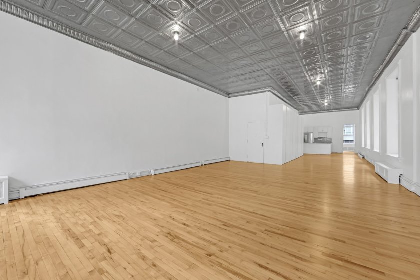 wide photo