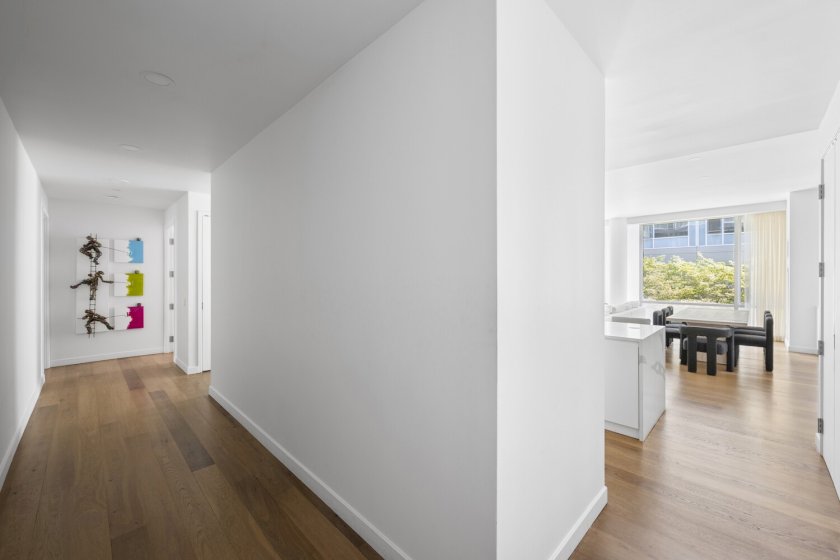 wide photo