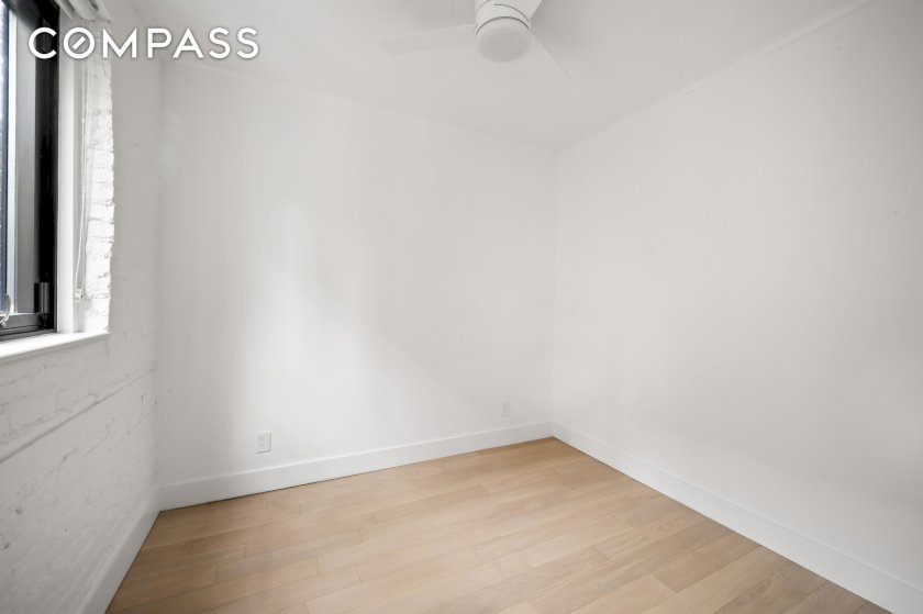 wide photo
