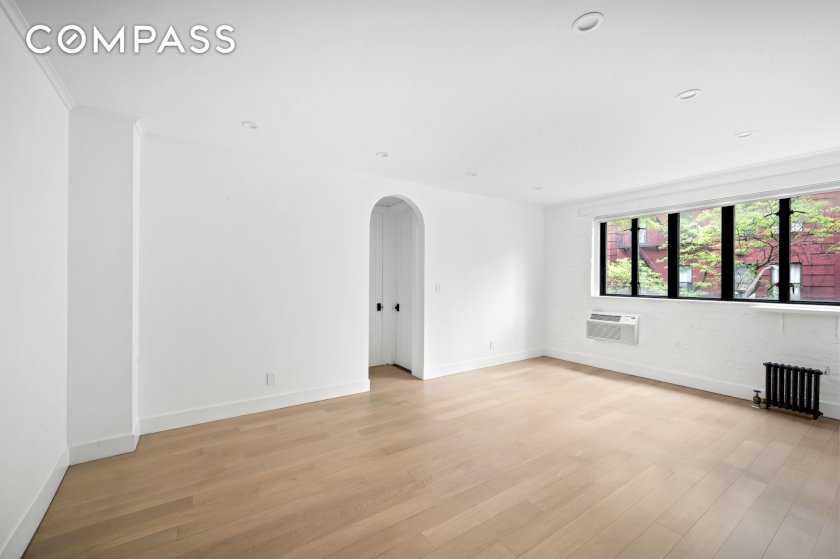 wide photo