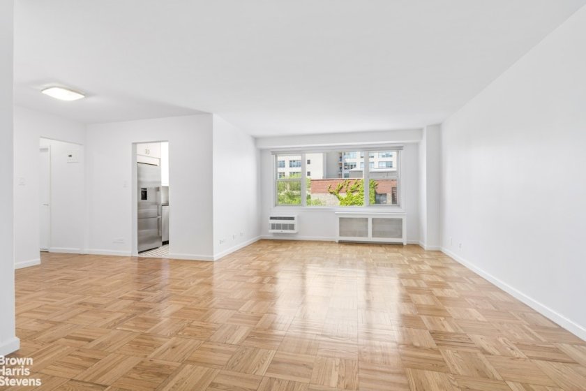 wide photo