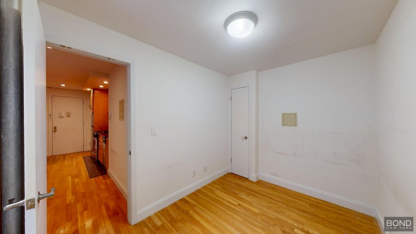 wide photo