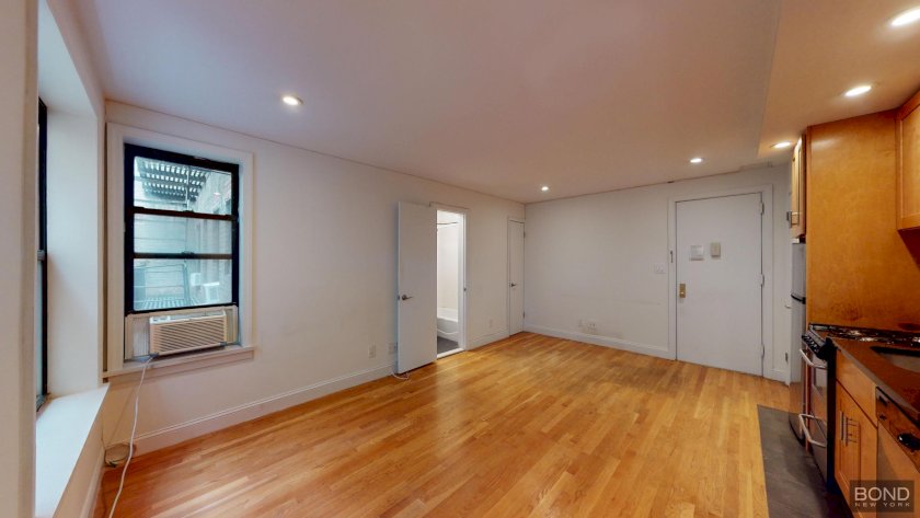 wide photo