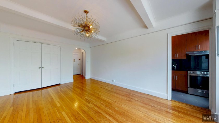 wide photo