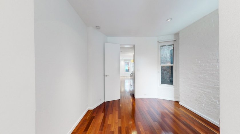 wide photo