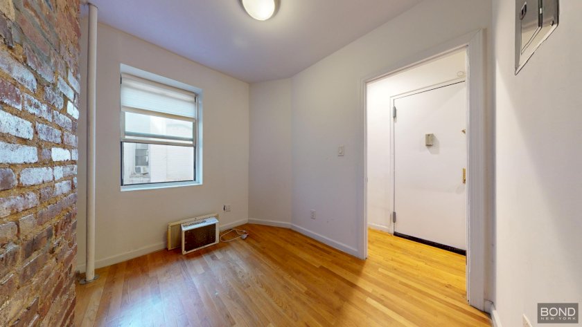 wide photo