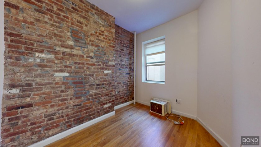 wide photo