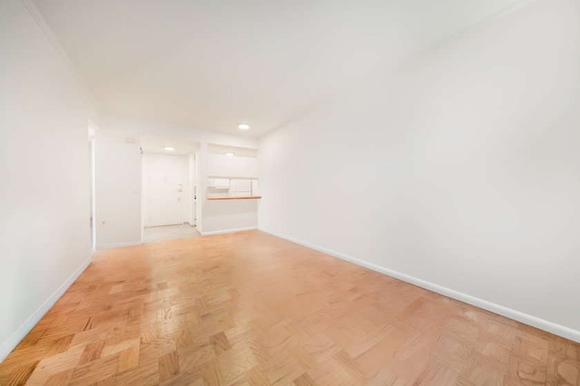 wide photo