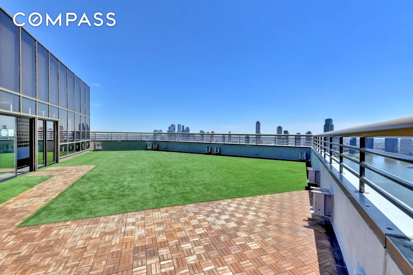 wide photo