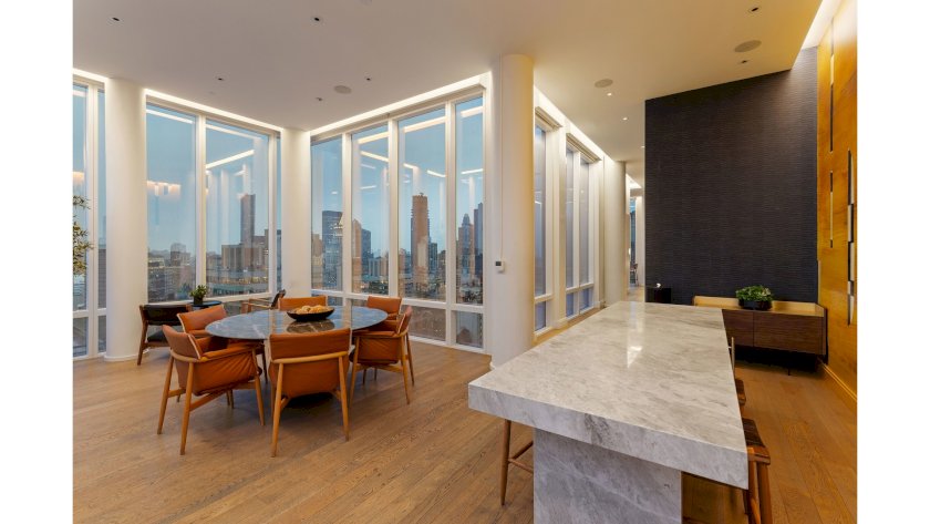 wide photo