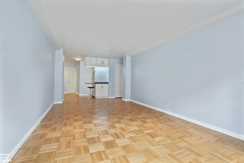 wide photo