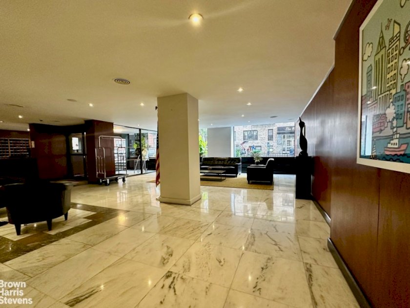 wide photo