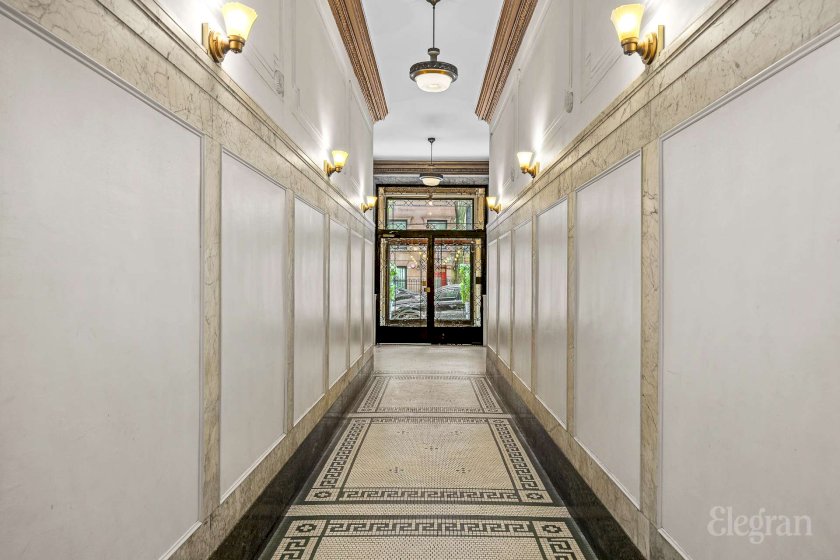 wide photo