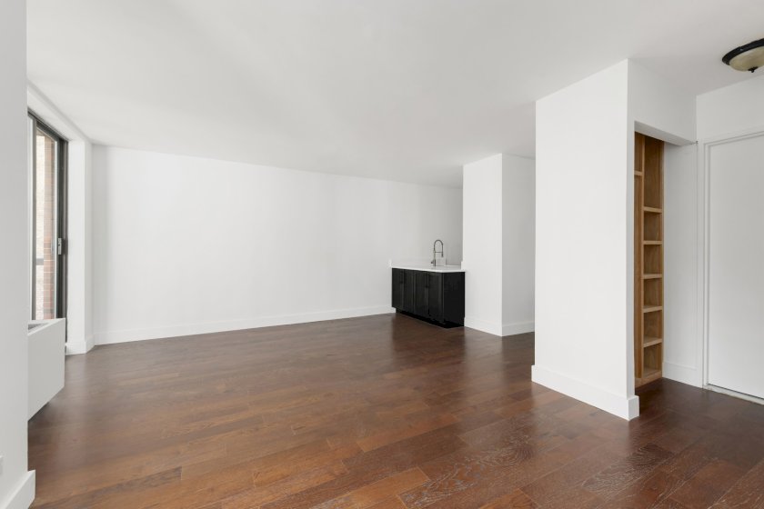 wide photo