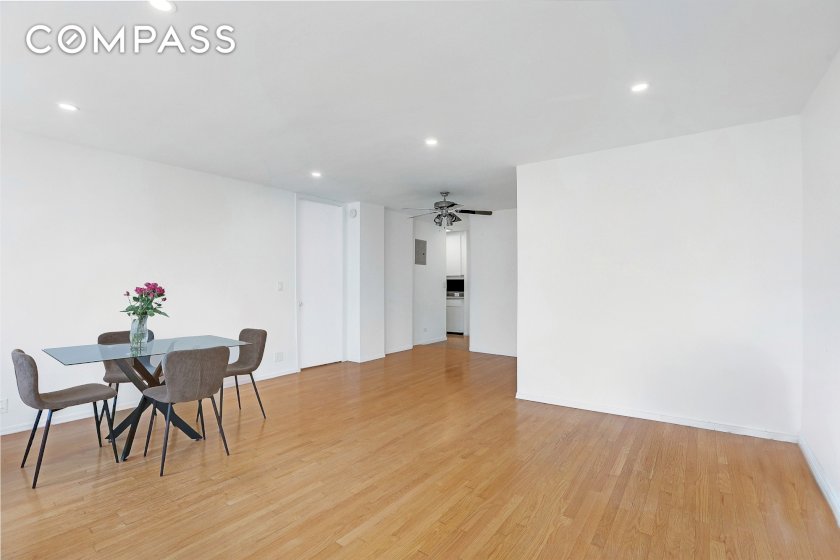 wide photo