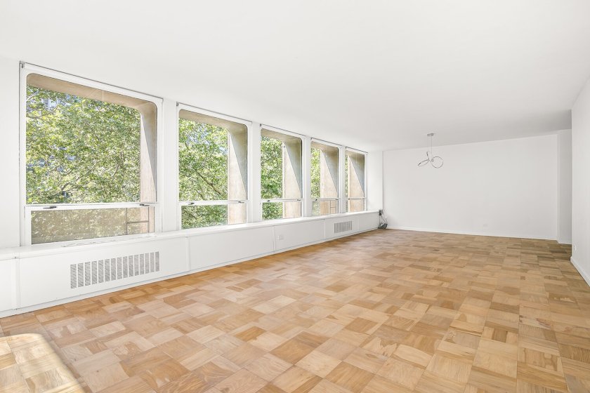 wide photo