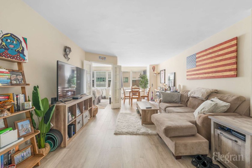 wide photo