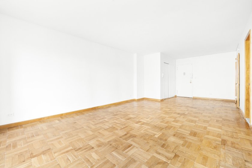 wide photo