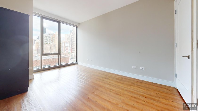 wide photo