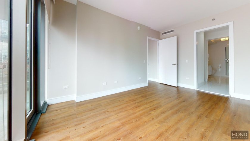 wide photo