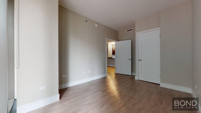 wide photo