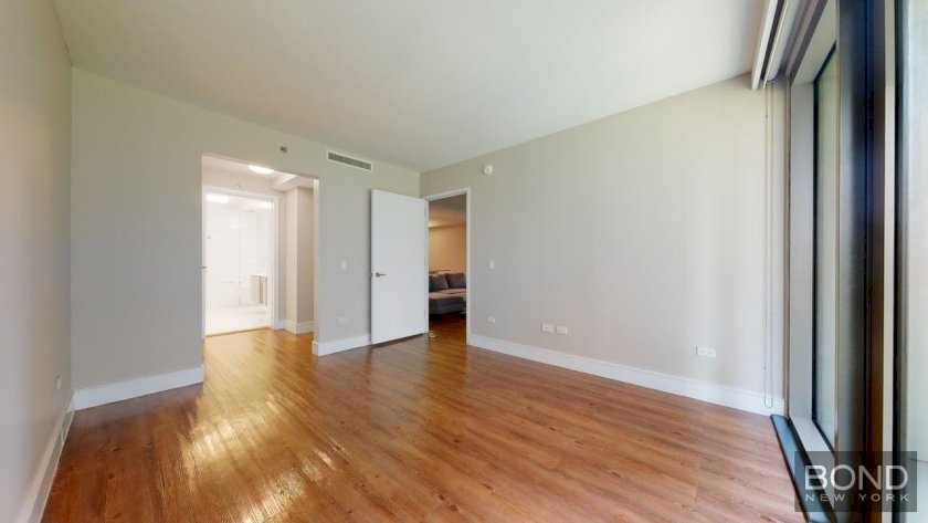 wide photo