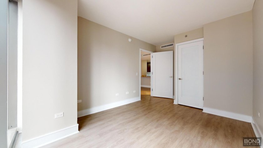 wide photo