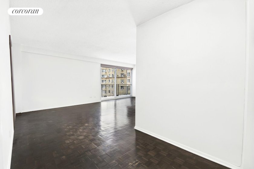 wide photo