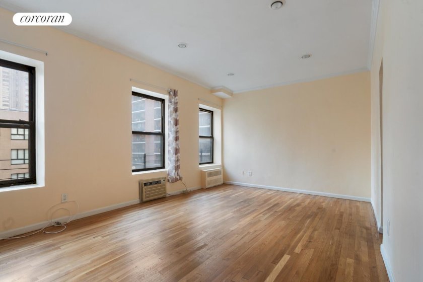 wide photo