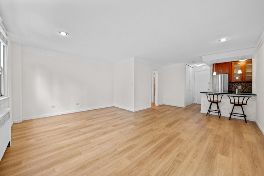 wide photo
