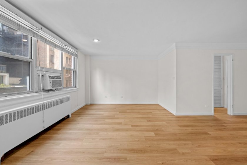 wide photo