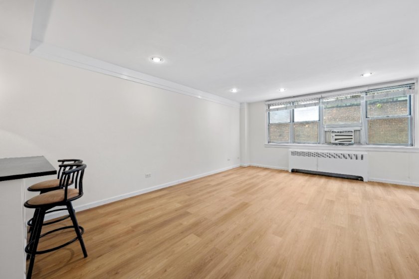 wide photo