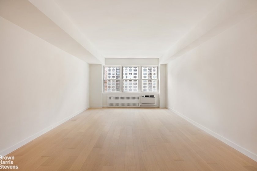 wide photo