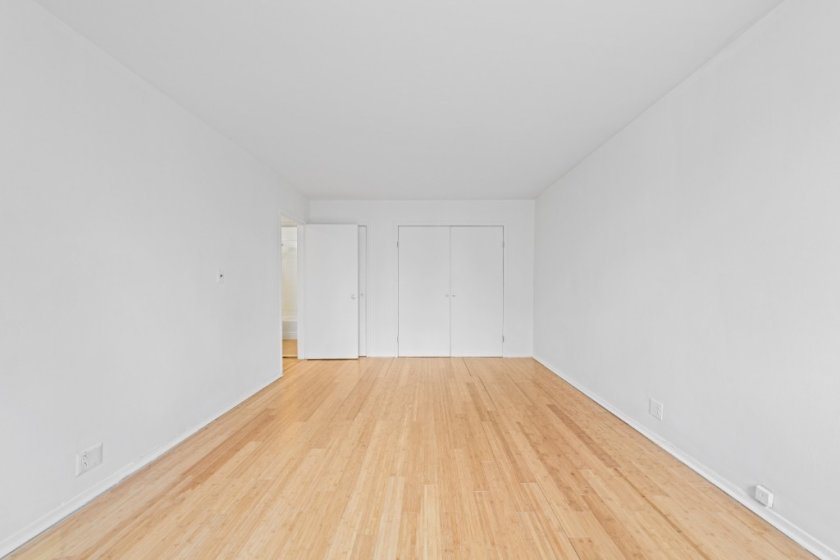 wide photo