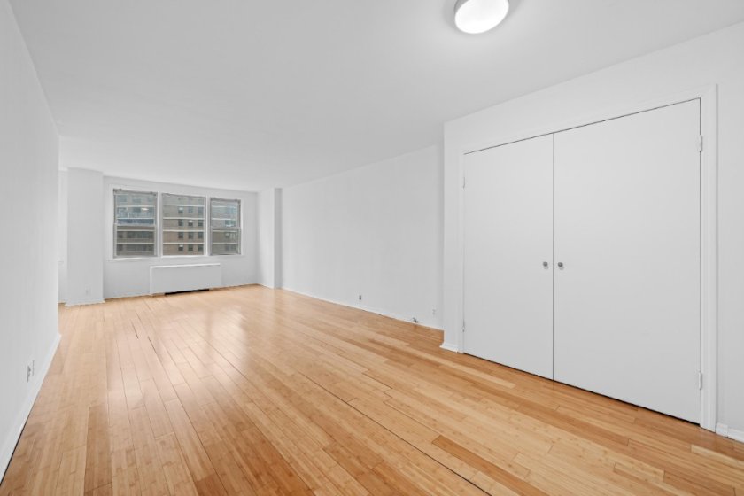 wide photo