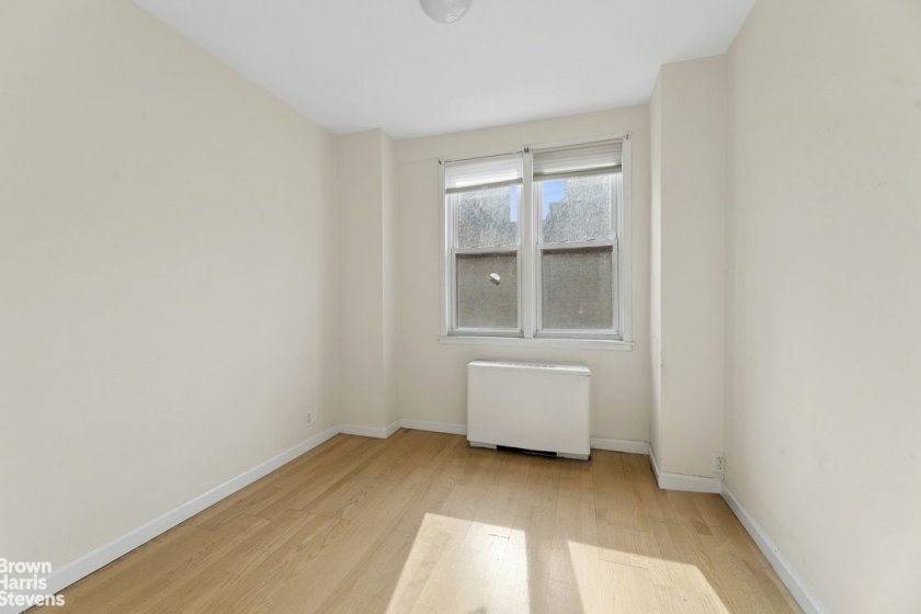 wide photo