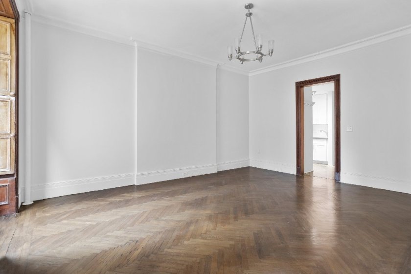 wide photo