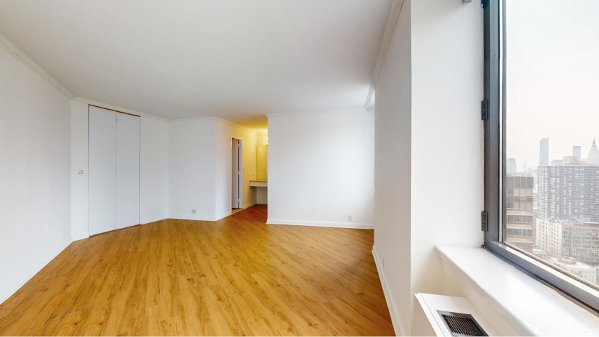 wide photo